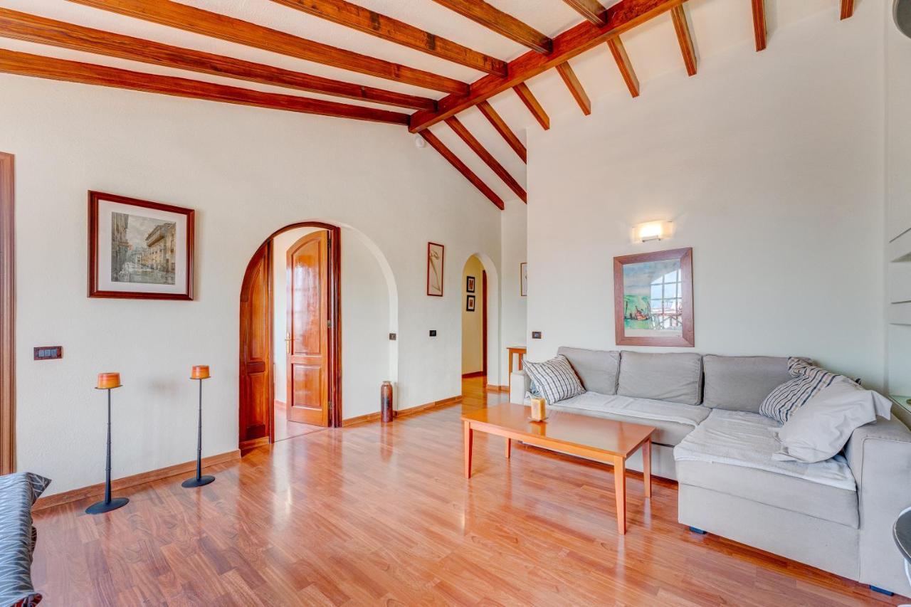 Buenavista Panoramic Villa In Costa Adeje المظهر الخارجي الصورة