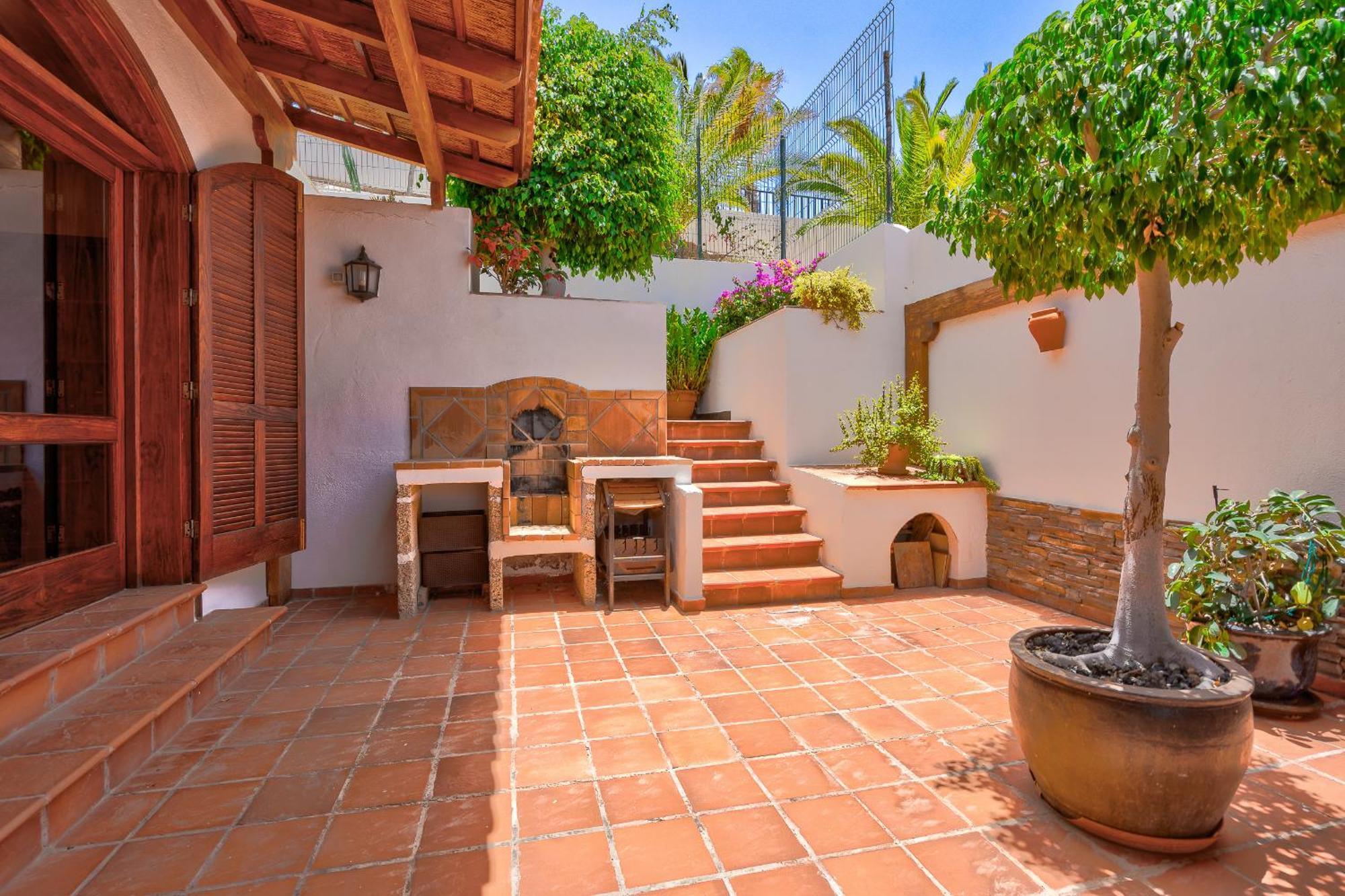 Buenavista Panoramic Villa In Costa Adeje المظهر الخارجي الصورة