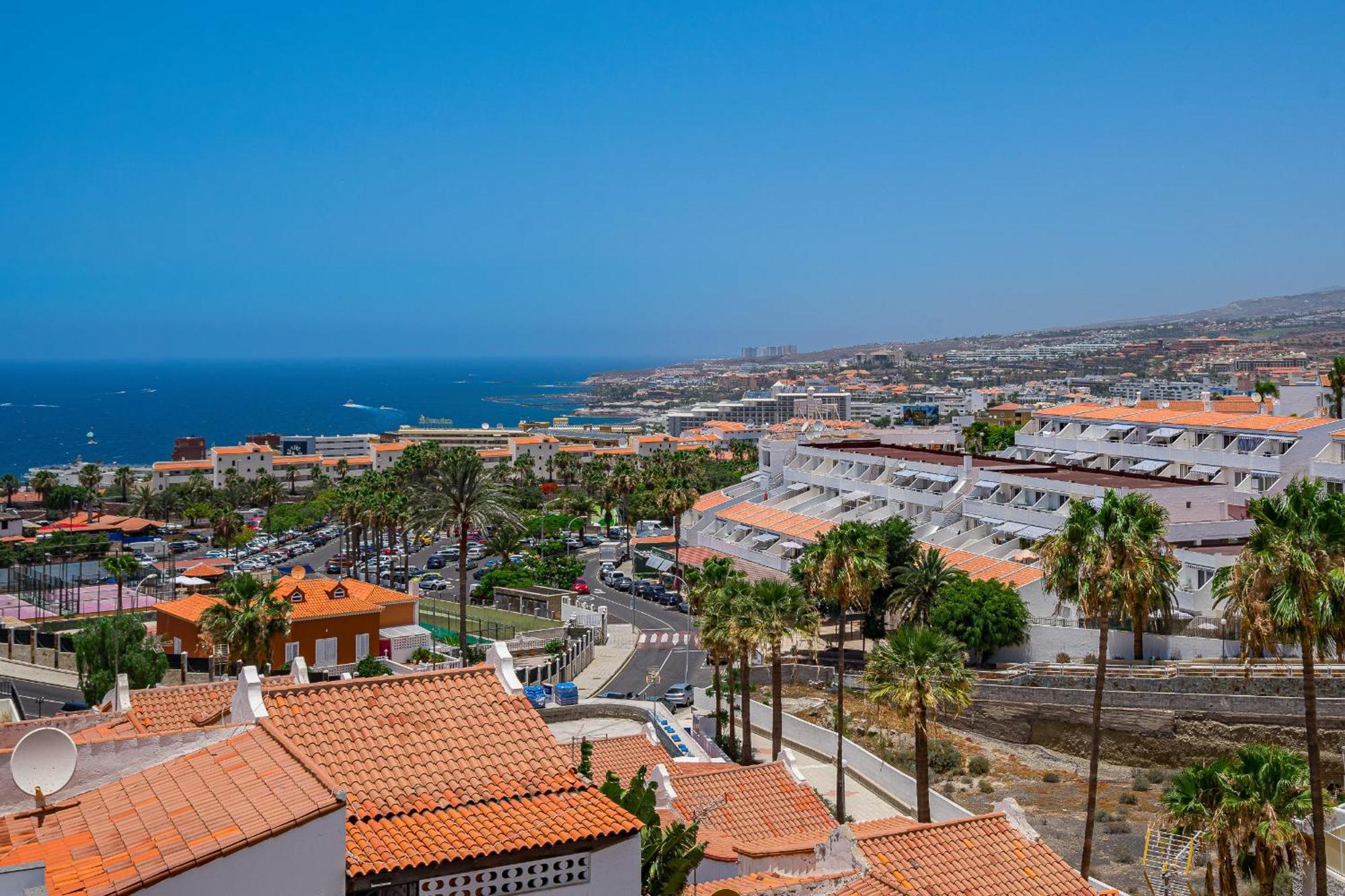 Buenavista Panoramic Villa In Costa Adeje المظهر الخارجي الصورة