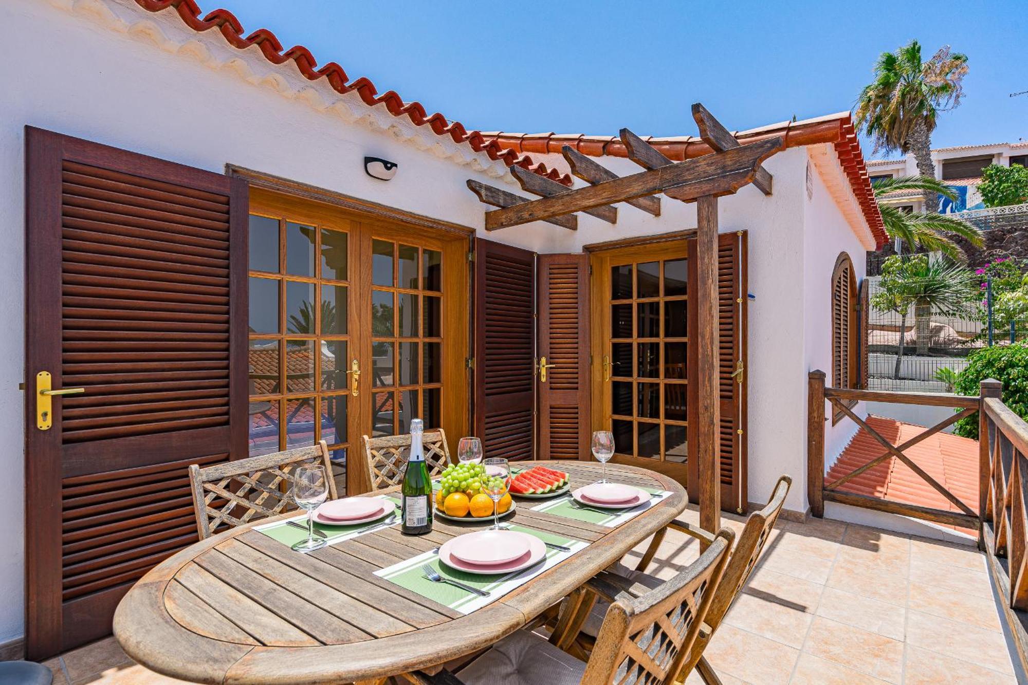 Buenavista Panoramic Villa In Costa Adeje المظهر الخارجي الصورة